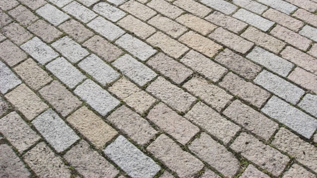 和風な石畳に似合う駐車場ガーデンプラザ 井川造園株式会社石川県金沢市の造園・エクステリア・外構施工会社