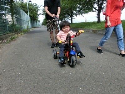 手こぎ足こぎ 三輪自転車 アムトライクアビリティーズ・ケアネット 株