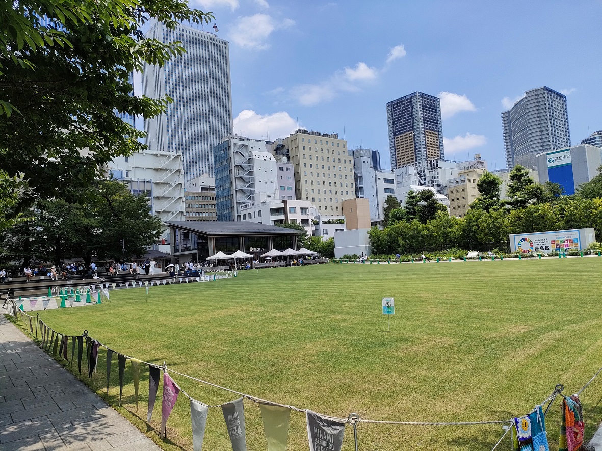 カフェと公園の可能性＜RACINES×南池袋公園＞