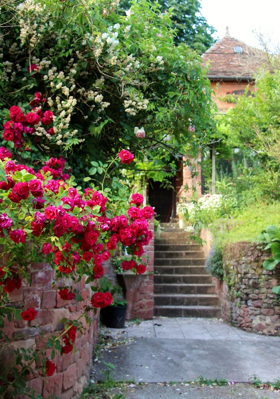 イギリスの田舎の風景 ライムストーンの古い家々が並ぶ風景 イギリスの風景Beautiful Photo.net世界の絶景 美しい景色