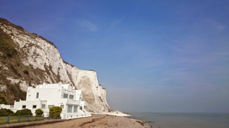 ドーバー海峡とは？歴史やクルーズで航行するドーバー海峡の魅力Cruise Guide