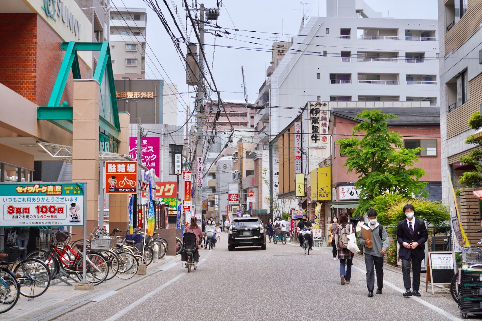福岡市営地下鉄「西新駅」店舗発！地域情報