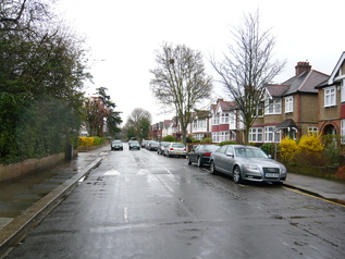 ロンドン、イーリング・ブロードウェイの人気ホテル ￥8,753 ～～Hotels.com