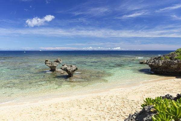 那覇から最短15分！沖縄本島から日帰りできる離島特集 – オリオンストーリ
