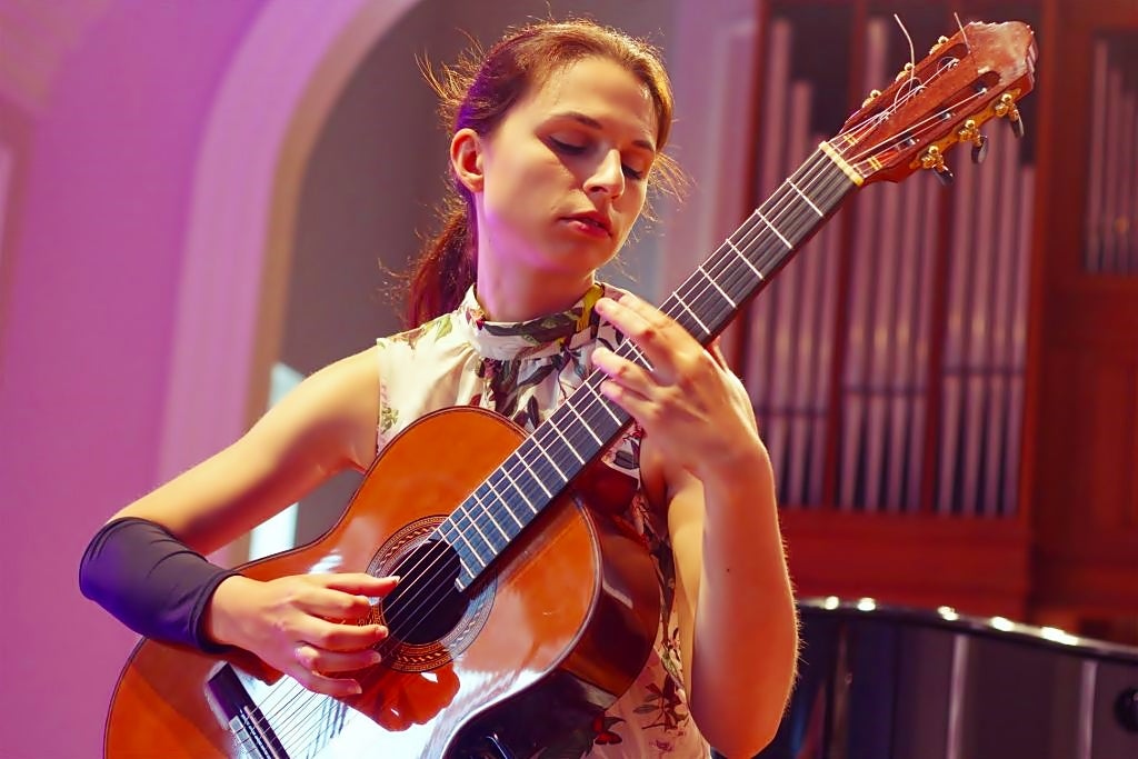 アルハンブラの思い出 F.タレガインストなギターの名曲・名盤紹介所