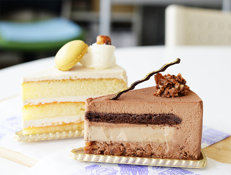 高円寺「トリアノン洋菓子店」、レトロな喫茶室でプリンアラモードとナポリタン江戸っ子嫁と浪速のおたく旦那の日本橋生活