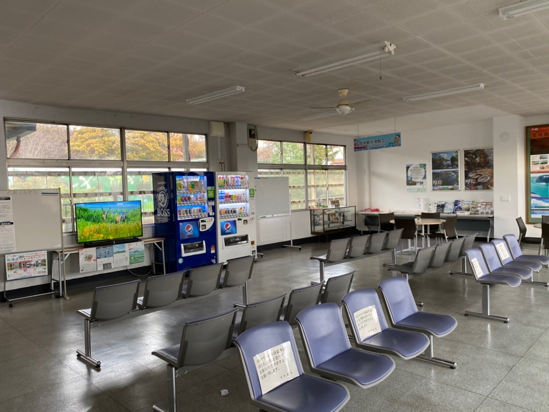 駅開業の大正時代から受け継がれる秘伝の味。厚岸駅の「氏家かきめし」駅弁2024トレたび - 鉄道・旅行情報サイト
