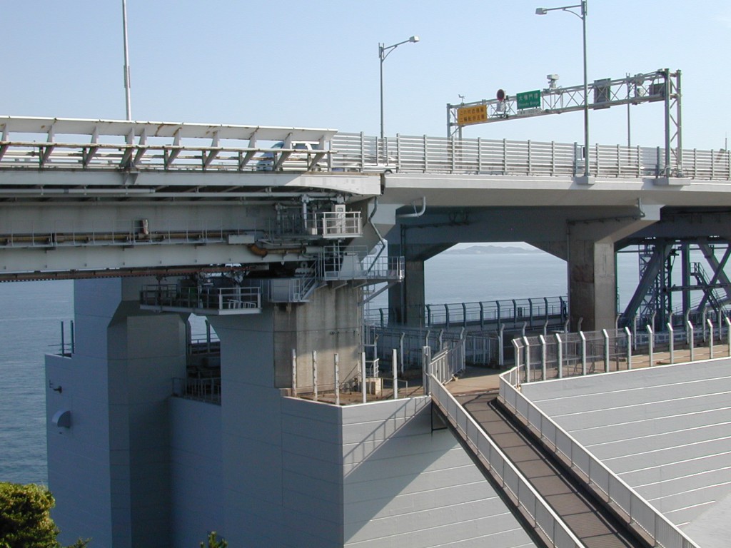 天草の橋が通行止めになる！？荒天時には注意したい天草の交通事情天草の宿泊は天草ゲストハウスＣＨＥＬＳＥＡへ。釣り・イルカウォッチング・観光の拠点に