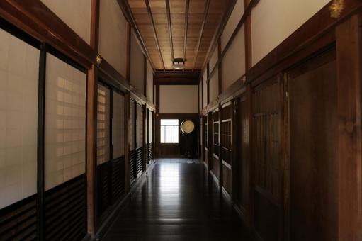 フリー素材「旅館の温泉」