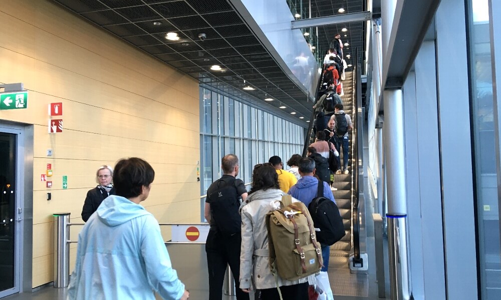 ヘルシンキ・ヴァンター国際空港 - Wikipedia