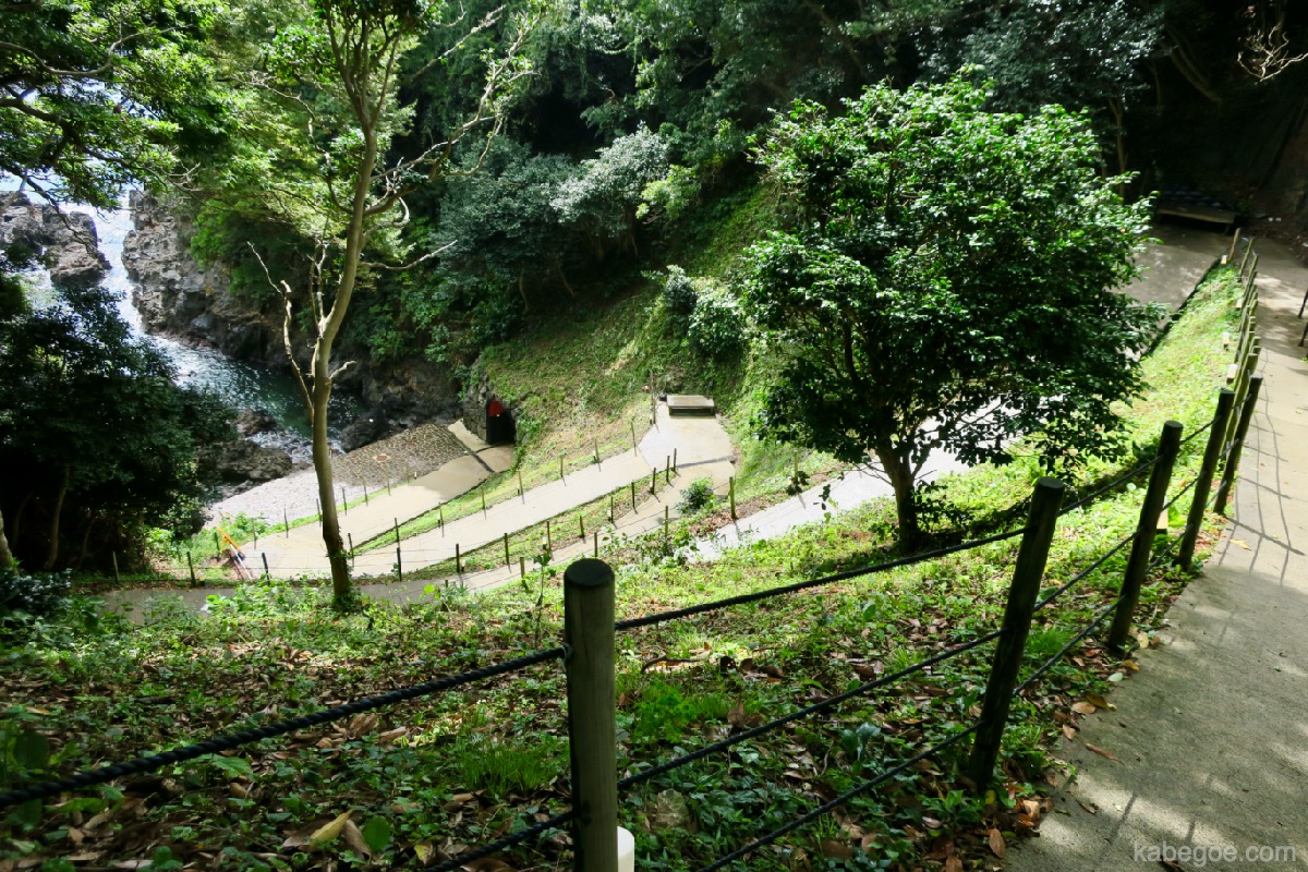 能登 聖域の岬・青の洞窟の口コミと行ってみた感想1500円は高い？ - 雨日和金沢
