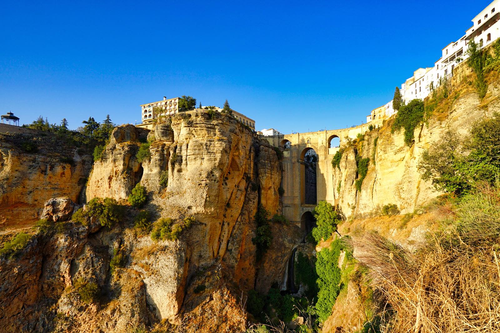 映画ロケ地 『ロンダ ヌエボ橋』の絶景-スペイン旅行4日目-3
