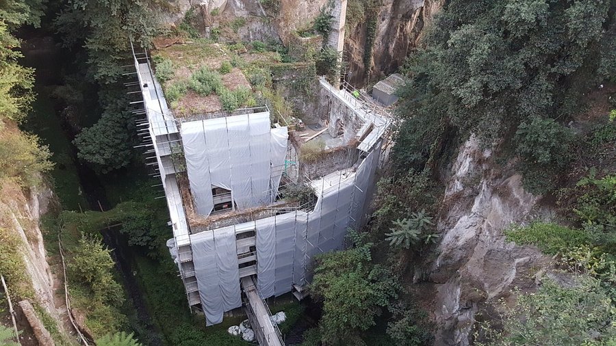 南イタリアのまち 旧市街の魅力を探る