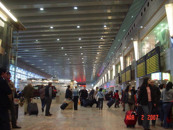 バルセロナ空港から市内への行き方・アクセス方法あおいとりっぷ