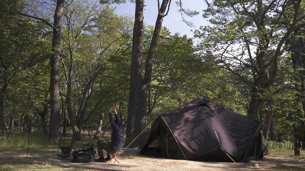 2025年 黒タープの人気モデル15選！形状ごとにおすすめを紹介キャンプ・アウトドア情報メディアhinata