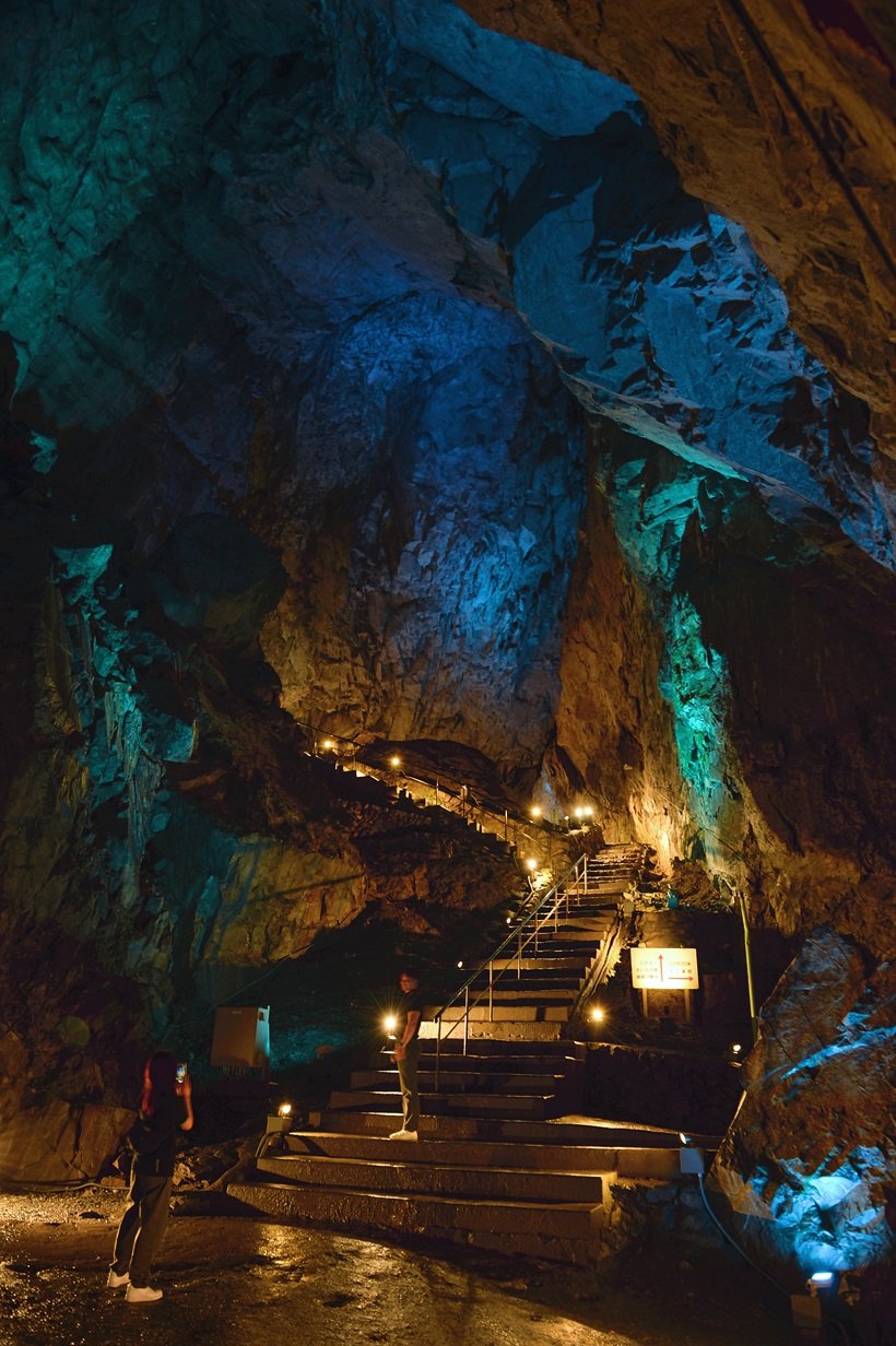 東京奥多摩の地底ラビリンス！「日原鍾乳洞」は神秘と幻想の世界高速バス・夜行バスの予約はバスサガス