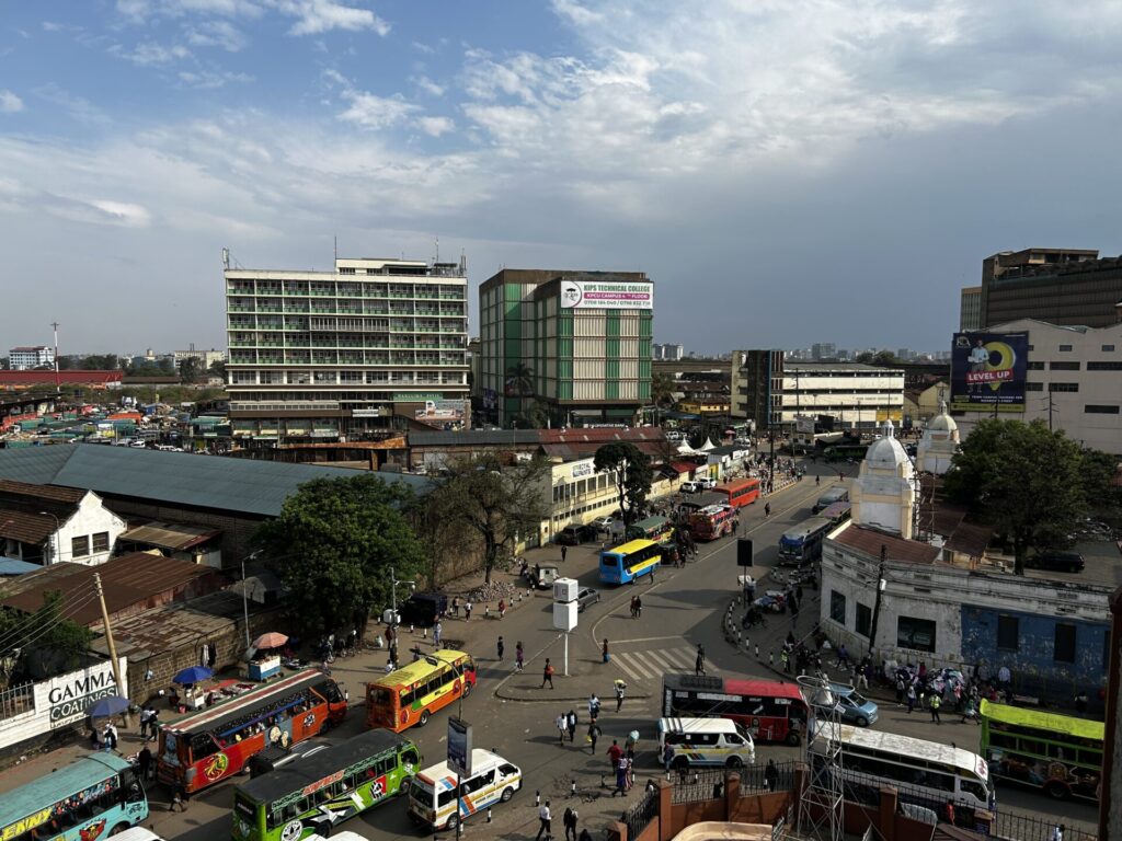 ケニア独立後初の新鉄道 中国規格を採用したモンバサ-ナイロビ鉄道--人民網日本語版--人民日報