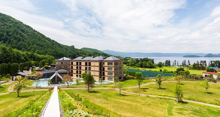 田舎での日常カップルとダンス