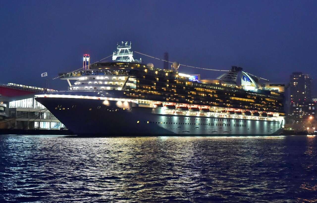 ロイヤルプリンセス神戸港クルーズ船ポータルサイト
