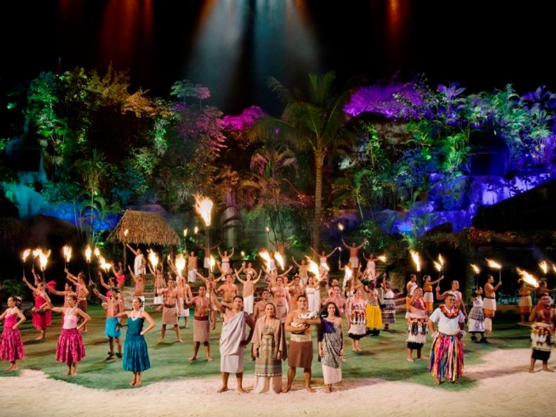 カントリー雑貨魔女ちゃんペア ポリネシア・カルチャー・センター入園チケット &