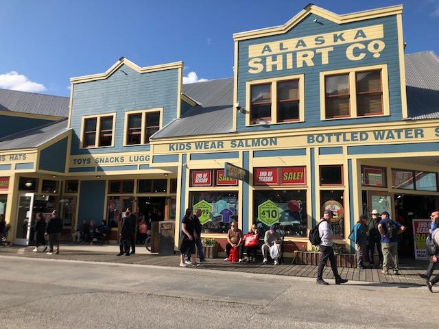 アラスカのベストシーズン！オーロラやハイキングなど目的別に服装も解説arinko trip