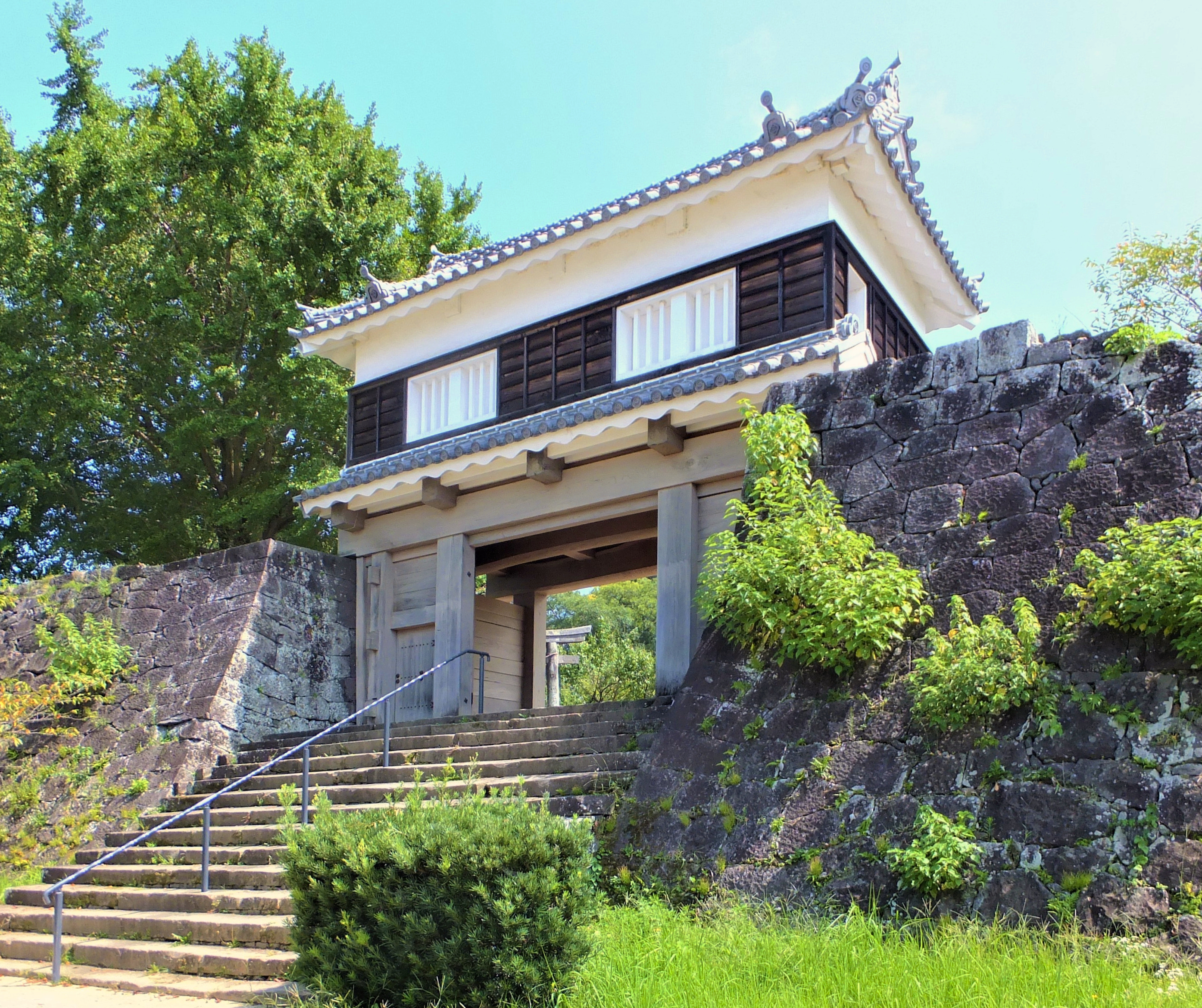 臼杵城跡の桜花見特集2025