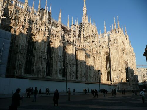 ミラノ旅行・観光完全ガイドファッションと芸術が息づくイタリアの最先端都市 イタリア旅行TRAVeeeNET旅行情報はトラビーネット