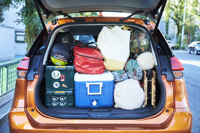 ファミキャン道具を一式積んで、家族と犬と冬キャンプ！BE-PAL早坂の日産 エクストレイル ライフPart.1