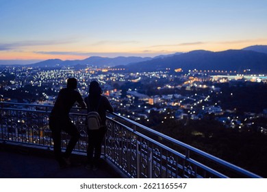 渋谷の夜景スポットでカップルに被弾しつつ クリスマス危険・安全地帯マップ2019ver を作ってみた - Togetter