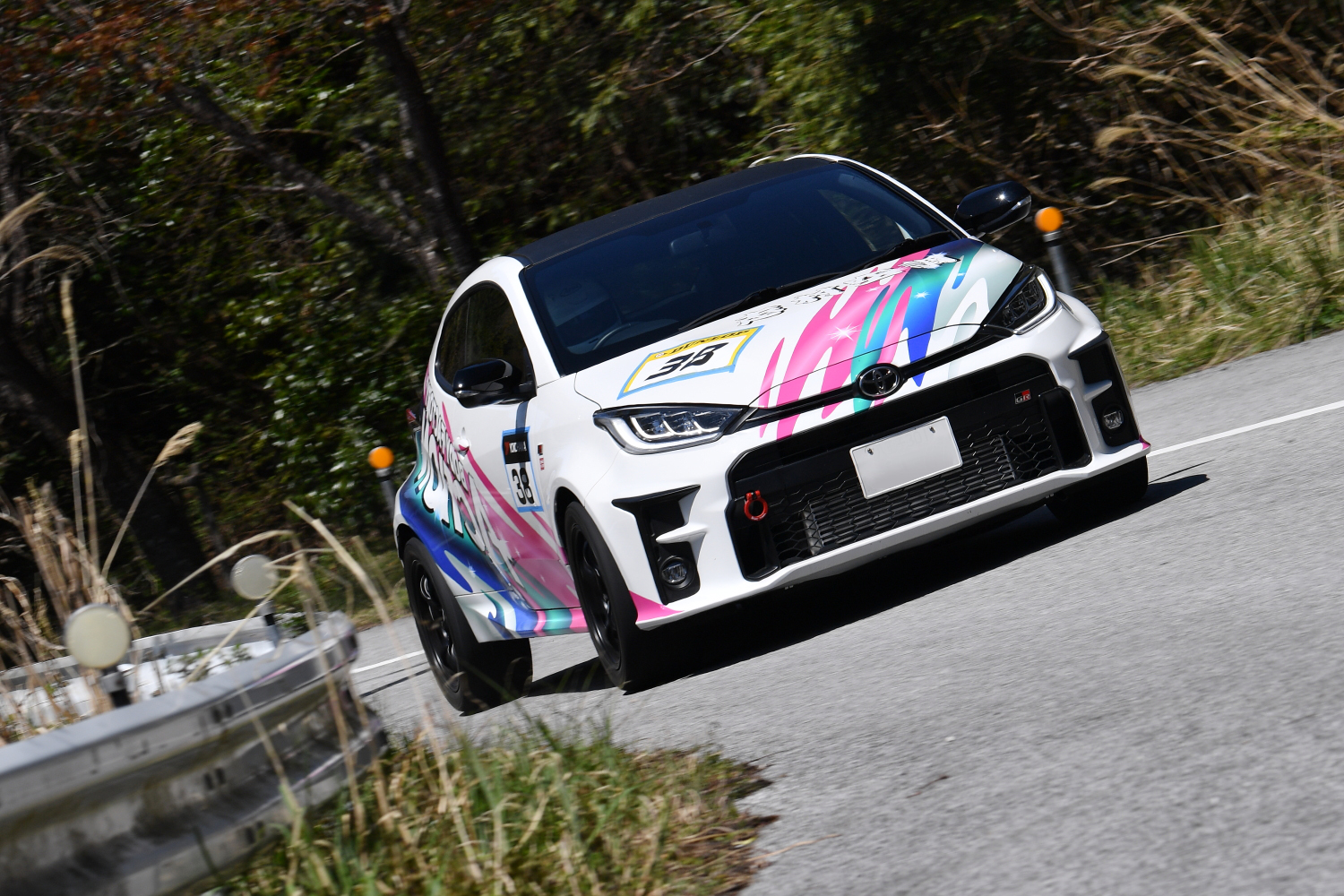 走り屋にチラシ配って大盛況！？ドリフトの聖地「エビスサーキット」 - イーアイデム「ジモコロ」