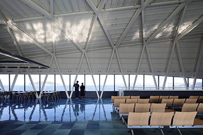 東京九州フェリー横須賀フェリーターミナル ホームメイト