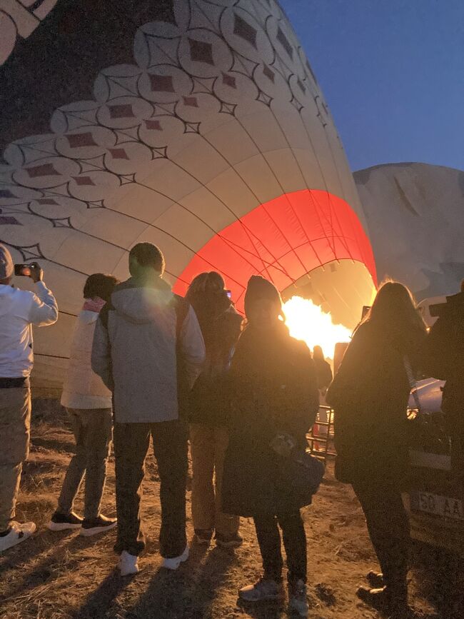 トルコ旅行 冬のカッパドキア気球フライト＆パムッカレ世界遺産を巡る6泊7日Cappadocia &