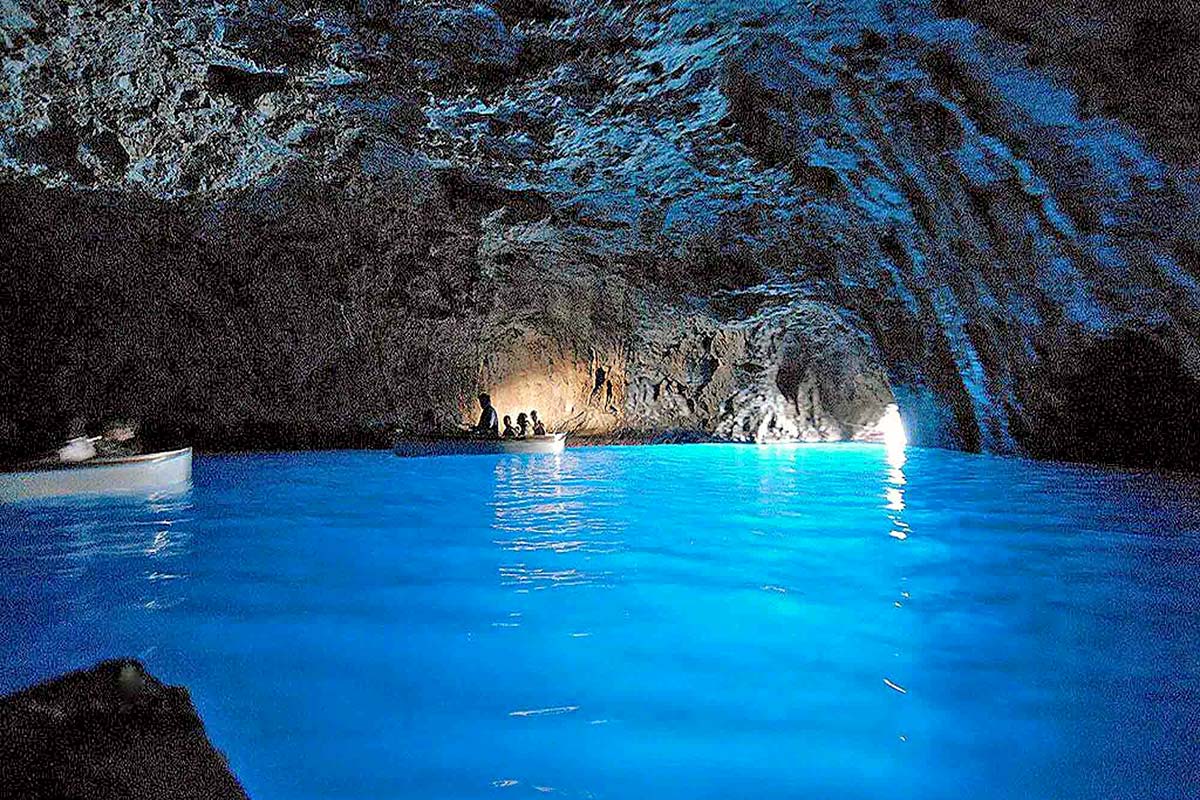 能登 聖域の岬・青の洞窟の口コミと行ってみた感想1500円は高い？ - 雨日和金沢