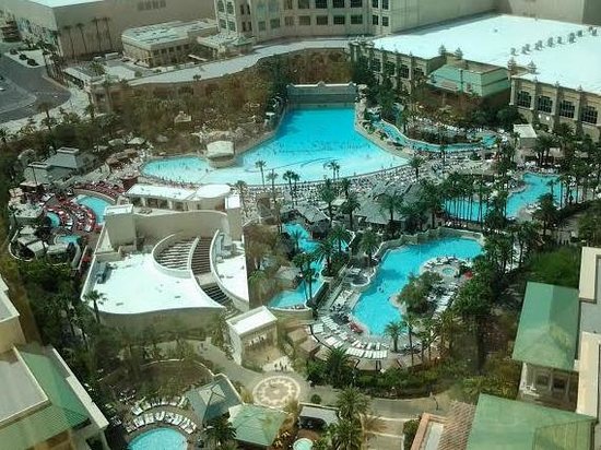 マンダレイベイのプールをチェック！ ラスベガス旅行～2017年4月 7日目①