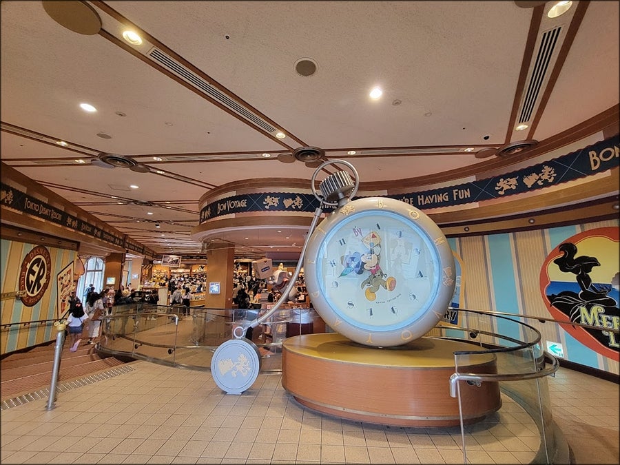 舞浜 ボン・ヴォヤージュ＆イクスピアリ！ディズニーグッズお買い物ガイド