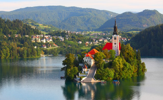 ヨーロッパの美しい村 30選一般社団法人日本旅行業協会