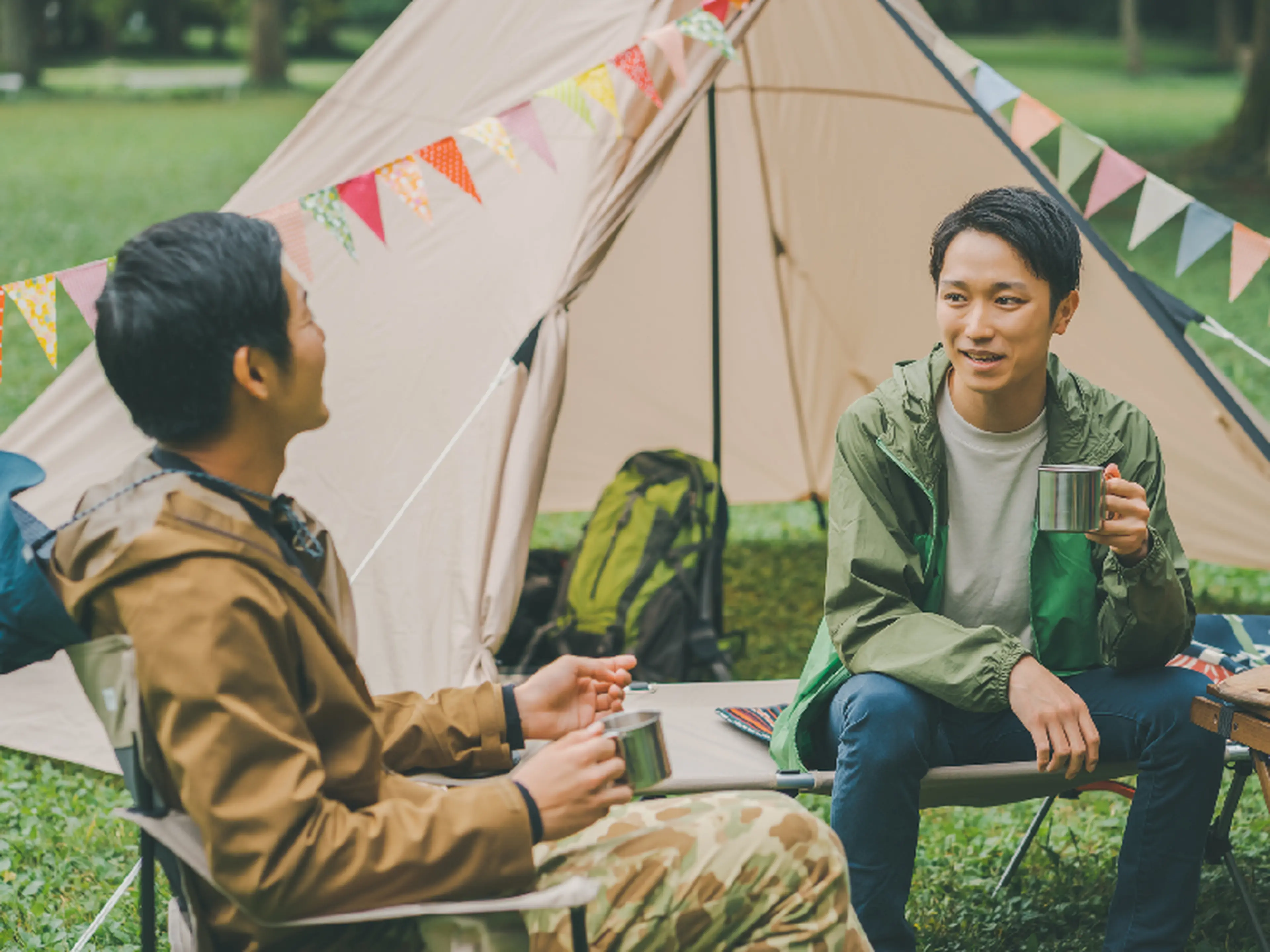 可愛く・格好良く・安全に！焚き火の服装をスタイリストが解説HondaキャンプHonda公式サイト