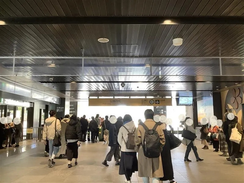 🚉 4K 上野駅ぐるっと案内 乗り換えガイド JR各線-中央改札-新幹線