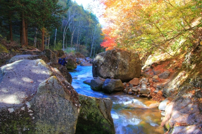 おしどり隠しの滝&御射鹿池 茅野市小幸の滝めぐり ぶらり日記