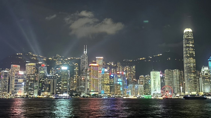 尖沙咀 星光大道到維多利亞港,感受香港的繁華!。Trip.com 香港