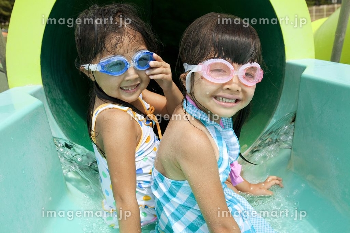 夏はやっぱりウォータースライダー!? - イラストレーター柴崎ヒロシのブログ