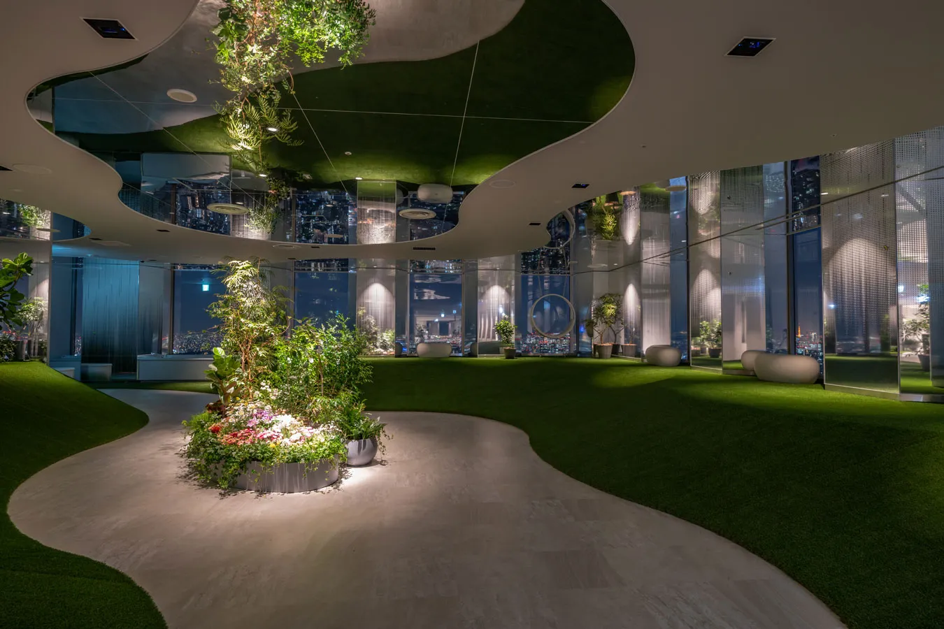 池袋「サンシャイン60展望台 てんぼうパーク」2023年4月オープン！絶景と緑に囲まれた癒しの空間るるぶ&more