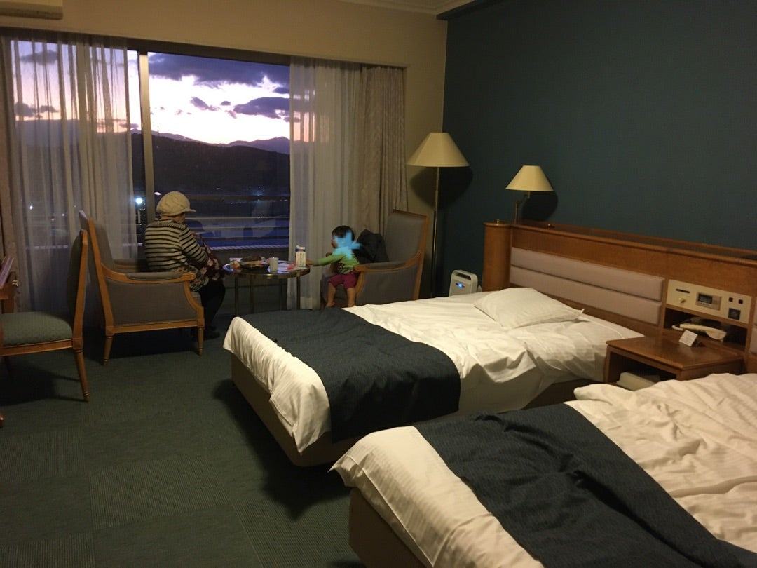 巨大な観音様が守ってくれている？ - 仙台市、仙台ヒルズホテルの写真 - トリップアドバイザ