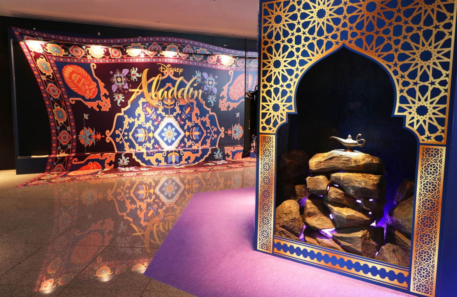 写真11 13カレッタ汐留でLEDを約27万個使用したイルミネーション -