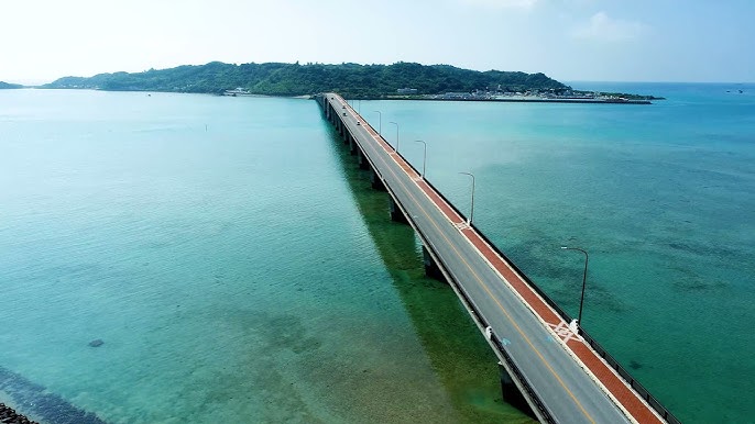 海中道路で巡る島々。神の島、浜比嘉島を探訪する旅特集たびらい