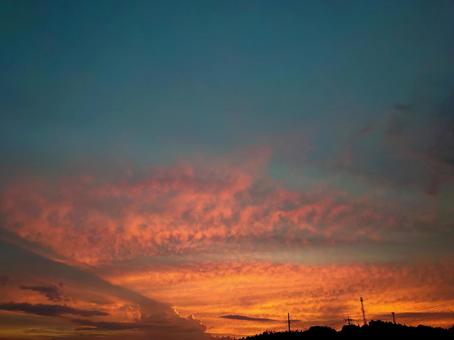 世界の三大夕日に負けない、世界各国のサンセットHoliday Talk: Travel Guides &Informationホリデートーク：旅行・グルメ・お出かけ情報