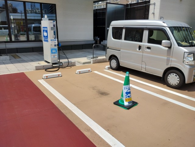 フレスポ阿波座 広場・庭園納入事例集電気・建築設備Panasonic