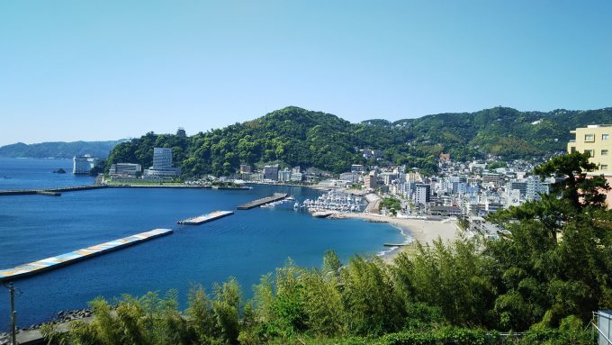 2024年7月最新 熱海食べ歩き6選！温泉街で楽しむ絶品グルメとおすすめ名店を徹底紹介 - AVA