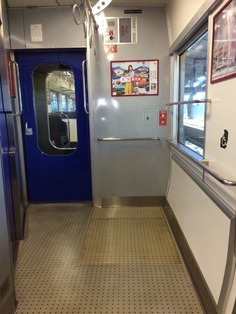 鉄道車両の内装紹介 JR九州 一般車 : 日常の中にも非日常