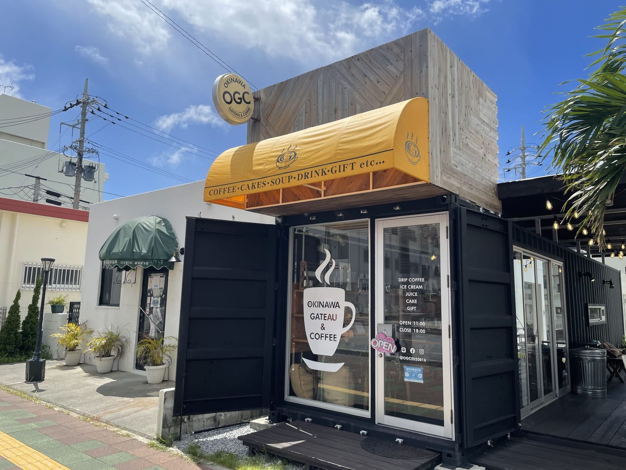 沖縄ドライブで行きたい“絶景カフェ”10選！地元ライターおすすめを厳選 - じゃらんレンタカードライブガイド